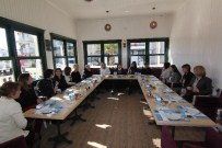 SAHİL YOLU - Başkan Eşleri Menderes'te Buluştu