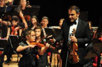 ERDEM BAYAZıT - Kepez'den Sanat Yükseliyor