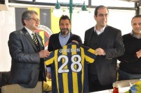 ŞEKIP MOSTUROĞLU - Mosturoğlu Açıklaması 'Fenerbahçe'nin Olduğu Her Yerde Şampiyonluk Vardır'