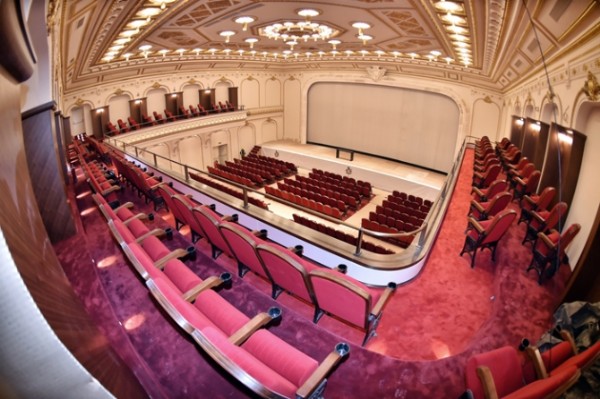 Emek Sineması perdelerini açıyor