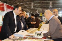 BELEDİYE YASASI - CHP'li Tümer Çukurova Kitap Fuarı'nda