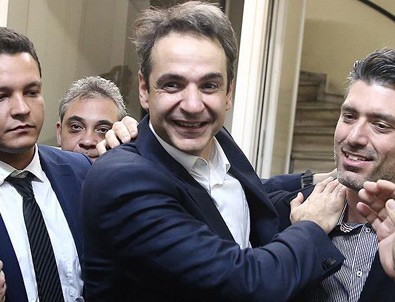 Yunanistan ana muhalefet partisinde lider değişimi