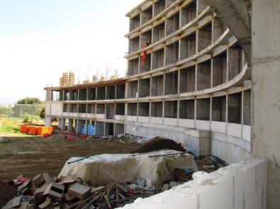 Ödemiş Devlet Hastanesi İnşaatında Çalışmalar Yeniden Başlıyor