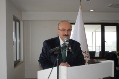 Vali Kürklü'den 2015 Yılı Değerlendirmesi