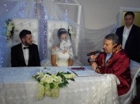 Yunusemre'de Bin 545 Çift Dünyaevine Girdi