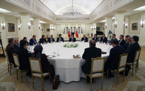 Başbakan Davutoğlu: Canlı bomba DAEŞ mensubu