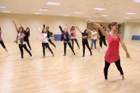 Belediyenin Kurslarıyla Başarıya Koştular