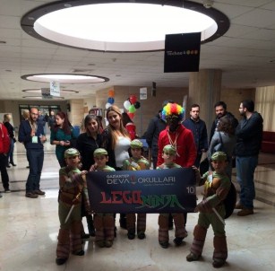 İlkokul Öğrencilerden Çöpe 'Çöpten' Çözüm