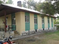 Orman Bölge Müdürlüğü 8 Milyon Harcayarak 276 Binasını Yeniledi