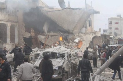 Rusya Uçakları Sarmada Ve Maarat Numan'ı Vurdu Açıklaması 65 Ölü, 140'A Yakın Yaralı