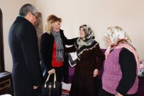 DEĞIRMENLI - Vali Deniz, Eşi Olcay Deniz İle Birlikte 'Benim De Bir Evim Var' Projesi Kapsamında Yapılan Evleri Ziyaret Etti