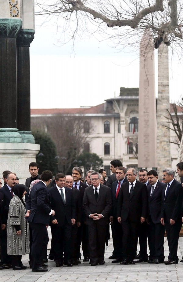 Başbakan Davutoğlu Sultanahmet'te
