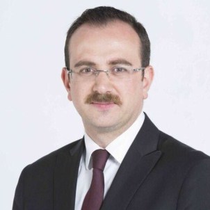 AK Parti'de AR-GE Başkan Yardımcılığına Genç İsim