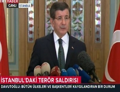 Başbakan Davutoğlu basın toplantısı düzenledi