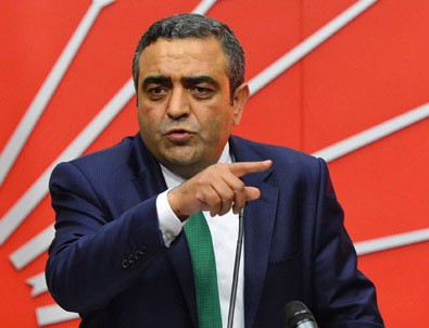 CHP'den akademisyenlere destek