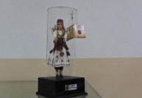 KADIN KIYAFETİ - Çorum'un Folklorik Kültürü Hitit Bebeklerle Tanıtılacak