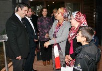 TÜRKÇE ÖĞRETMENI - Döşemealtı Belediyesi'nden Görme Engellilere Kahvaltı