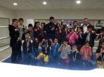 LÜTFÜ SAVAŞ - Hatay'ı Temsil Edecek Muay Thai Sporcuları Belirlendi