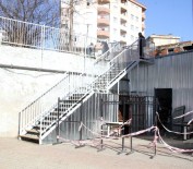 ALTıNOK ÖZ - Kartal Belediyesi Okulları Desteklemeye Devam Ediyor