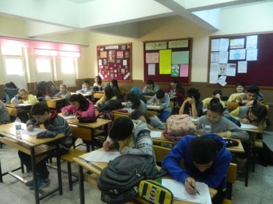 Kenan Evren Ortaokulunda 'Başarıyı Yaşa' Sınavı