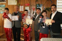 İSMAİL ÖZTÜRK - Madalyalı Sporcular Gurur Kaynağı Oldu