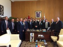BÜLENT TURAN - Ziraat Odası Başkanları Meclis'te Turan'ı Ziyaret Etti
