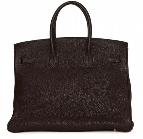 Okan Kurt'tan eşi Demet Akalın'a servet değerinde çanta