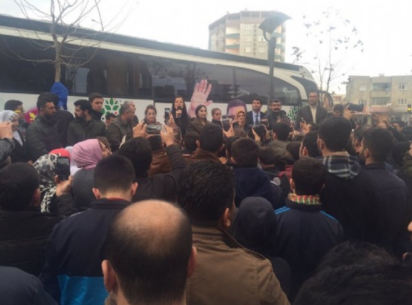 HDP mitingi beklenen ilgiyi görmedi