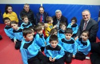 EKREM KIZILTAŞ - Başkan Karaosmanoğlu Açıklaması 'Spor Okulları Türkiye'ye Model Olacak'