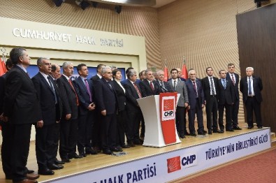 CHP İl Başkanları Toplantısında Kurultay İçin 'Çarşaf Liste' Önerildi