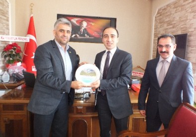 Eğitim Bir-Sen'den Yılın Kaymakamına Ziyaret