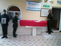 İSMET KARCı - Kıbrıs Gazisi Askeri Törenle Toprağa Verildi