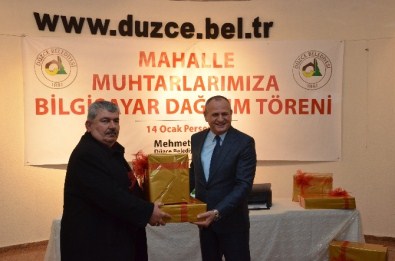 Muhtarlara Bilgisayar Verildi