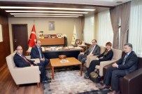 Rektör Alkan'dan Başkan Eyvaz'a Ziyaret