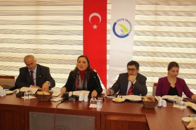 Rektör Çakar, 2015 Yılını Değerlendirdi