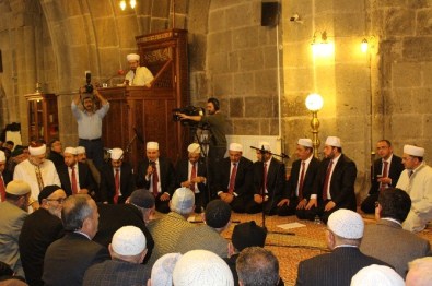 Erzurum'da 24 Bin Hatim Okundu