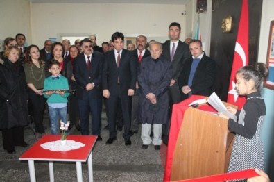 Hayırseverden Okula Kütüphane