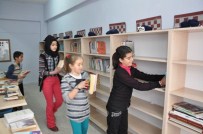 FAIK ARıCAN - Köy Okuluna Kütüphane