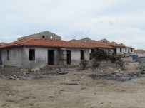 TATİL KÖYÜ - İzmir'deki Sığınmacılar İçin Son Dakika Kararı