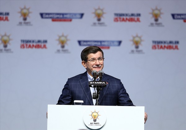 Başbakan Davutoğlu: Kılıçdaroğlu'nun yaptığı küstahlığı kendisine aynen iade ediyoruz