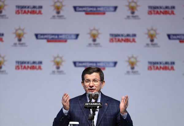 Başbakan Davutoğlu: Kılıçdaroğlu'nun yaptığı küstahlığı kendisine aynen iade ediyoruz