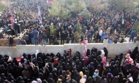 KUTLU DOĞUM - Hizbullah Lideri Mezarı Başında Anıldı