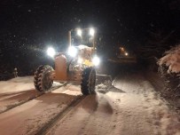 KAR UYARISI - Akyazı Belediyesi Kar İçin Hazır