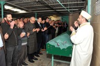 TURAN ÇAKıR - Başkan Yılmaz, Daire Başkanını Acı Gününde Yalnız Bırakmadı