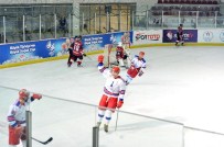 Buzda İzmir Fırtınası