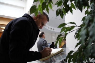 Devlet Bahçeli Hastanede İstirahatini Sürdürüyor