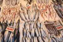 BALIK FİYATLARI - Mersin Balık Pazarında Balık Bolluğu