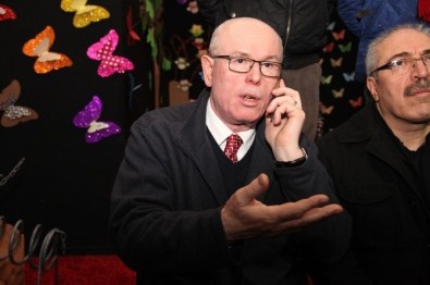 Açılan Külliyede Eylem Devam Ediyor