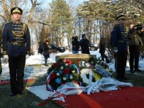 SLOVAKYA - Kosova İçin Hayatını Kaybeden Slovak Askerler Unutulmadı
