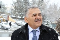 ERCIYES DAĞı - Melikgazi Belediyesi 3 Vardiya Halinde 24 Saat Görev Başında